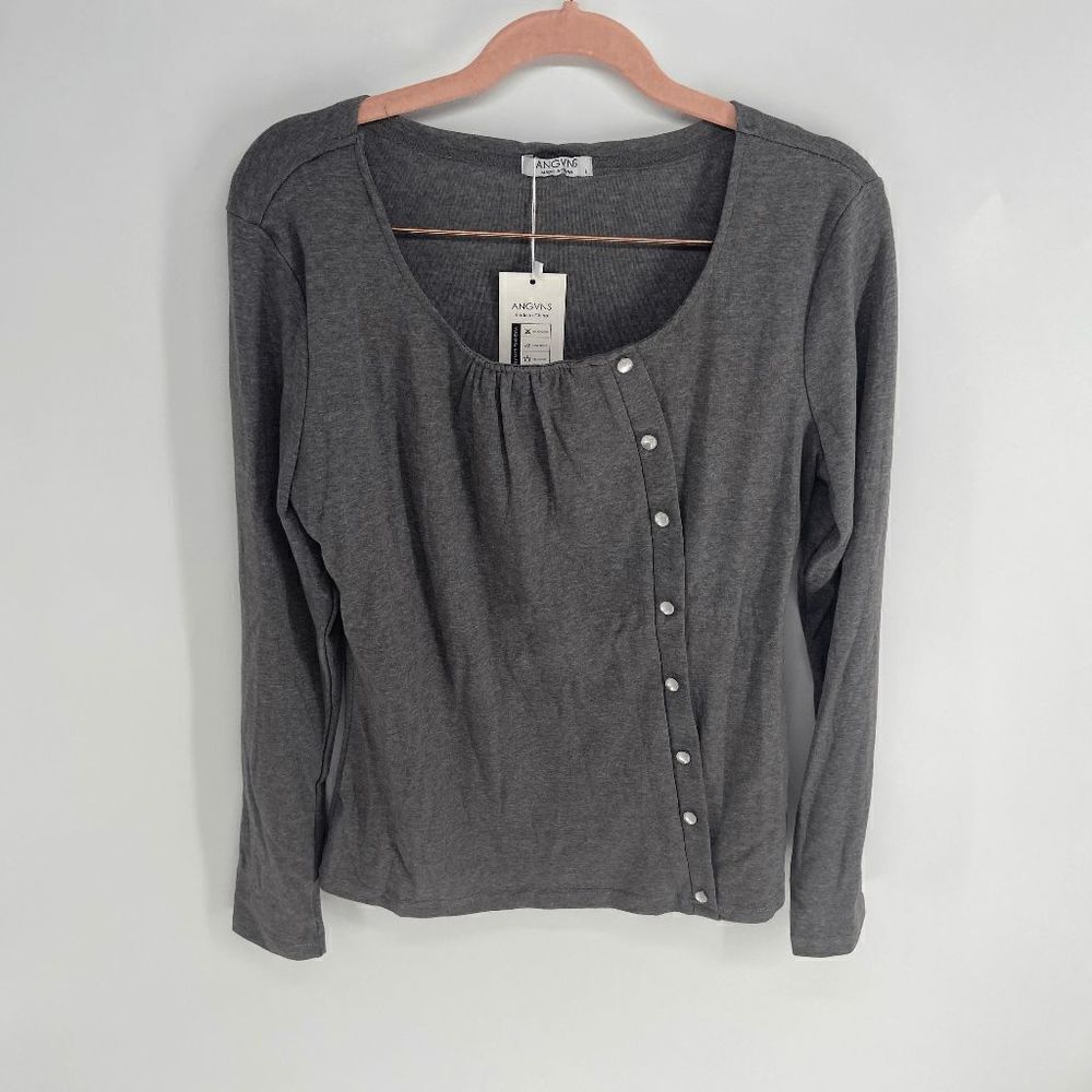 ANGVNS Women's Gray Scoop Neck Button Accent Long Sleeve Top Size Large NWT